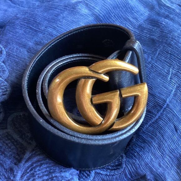 Black Leather Gucci Belt - Picture 4 of 9